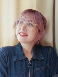 ivy noelle weir oyinda loves books